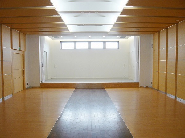 浄牧院大空会館 第一ホール 式場内風景①