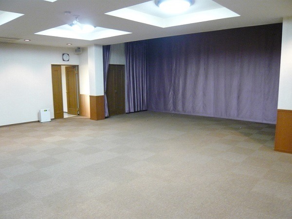 城官寺会館 式場内風景②