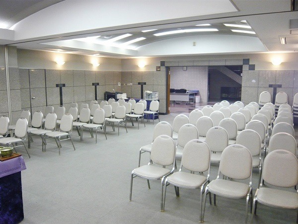 南多摩斎場 第三式場 式場内風景②