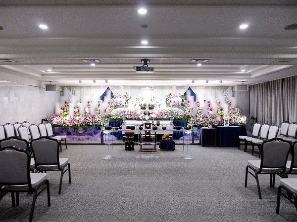 戸田葬祭場 光の間 式場内風景①