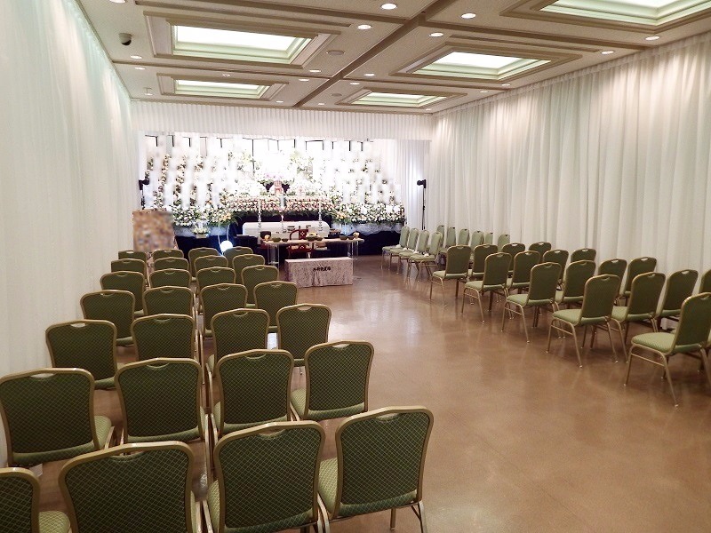 桐ケ谷斎場 鶴の間 式場内風景①