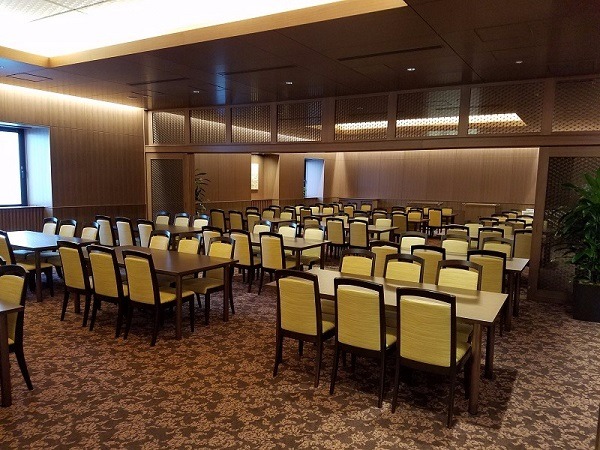 四ツ木斎場 貴殯館 控室風景