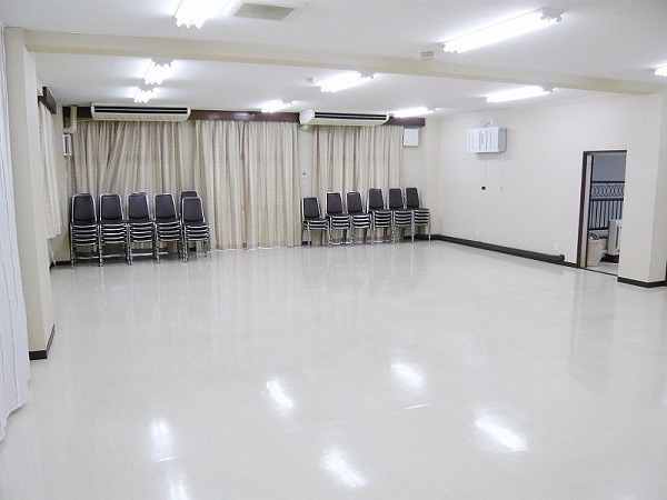 東高野会館 2階大斎場 式場風景②