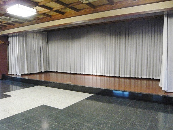 霊源寺 式場内風景①