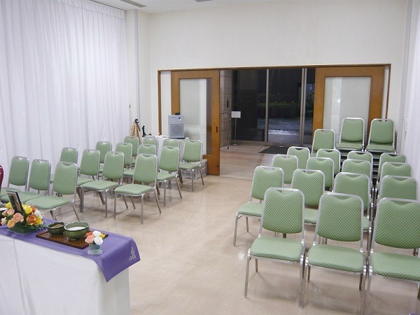 堀ノ内斎場 雪の間 式場内風景②