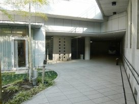 目黒区民斎場 セレモニー目黒 外観