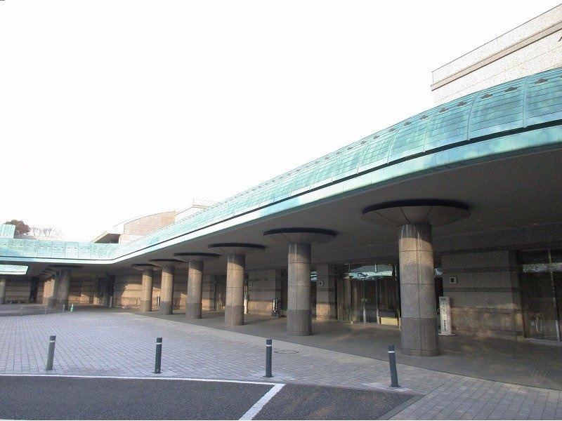 府中の森市民聖苑 外観