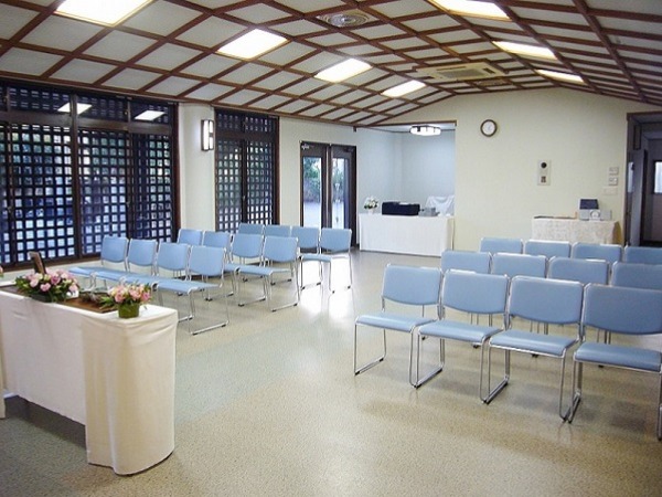 多磨寺 式場風景②