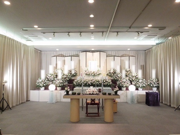 蓮根レインボーホール 式場内風景①