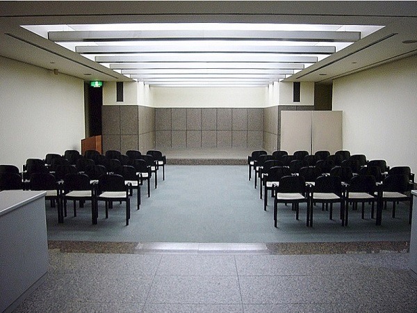 横浜市南部斎場 1階ホール 式場内風景①