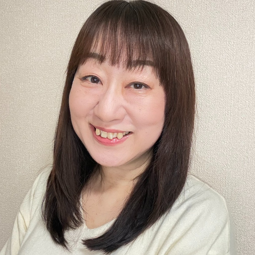 如月さつき先生｜東京渋谷占いなら、恋愛に強い当たると口コミ評判の人気占い師。店舗での対面鑑定はもちろん、オンライン占い（リモート占い）でも予約受付中！