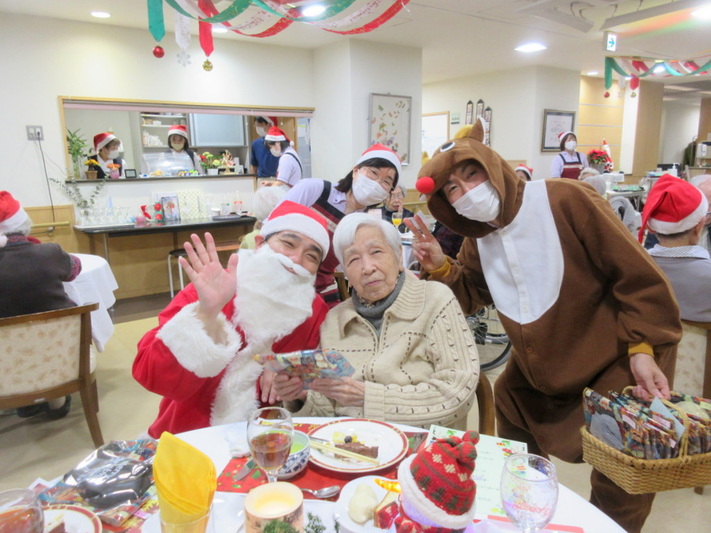 シルバーシティむさしの欅館　2025.12.17「クリスマス会」