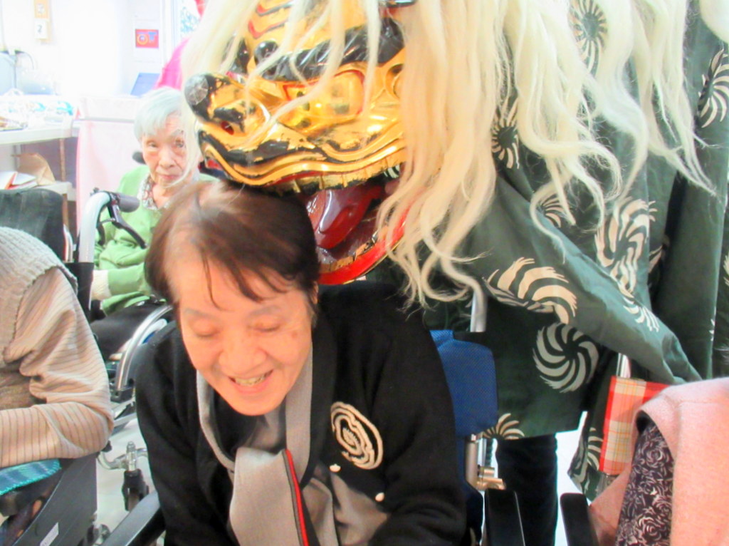 シルバーシティ駒込　2026.01.01「寿獅子舞」