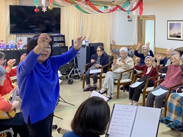 シルバーシティむさしの欅館　2025.12.17「クリスマス会」