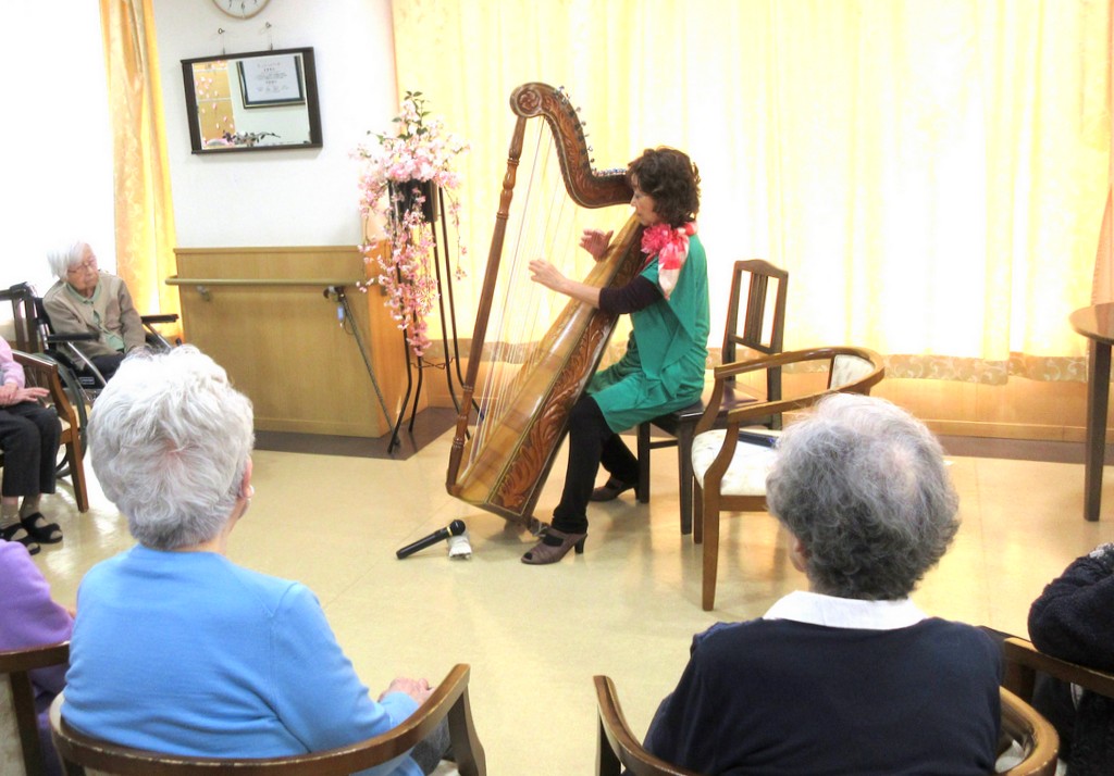 シルバーシティむさしの欅館　2026.04.10「パラグアイアルパ演奏会」
