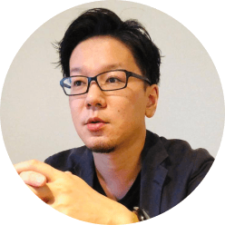 弁護士ドットコム株式会社 デジタルマーケティング事業本部長 斉藤 廣太さま