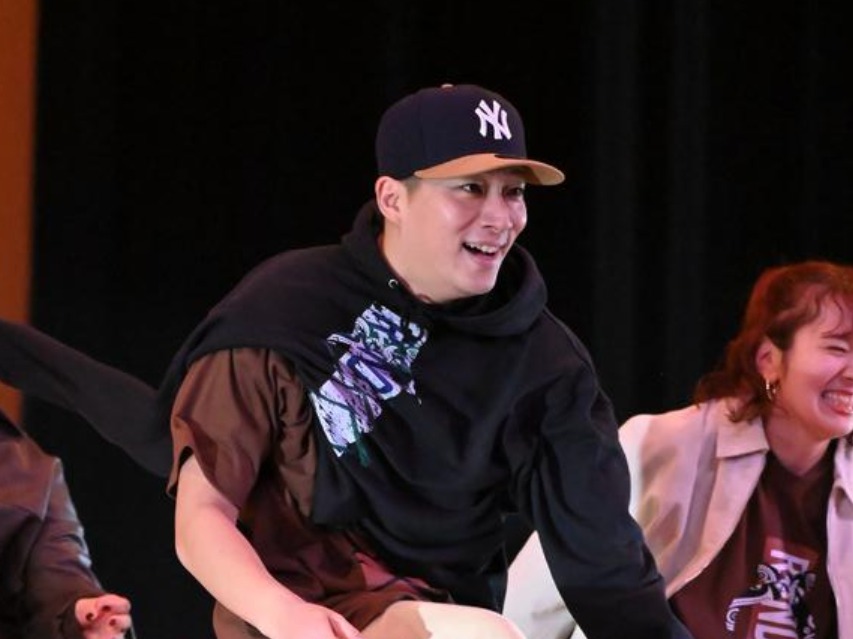 インストラクター