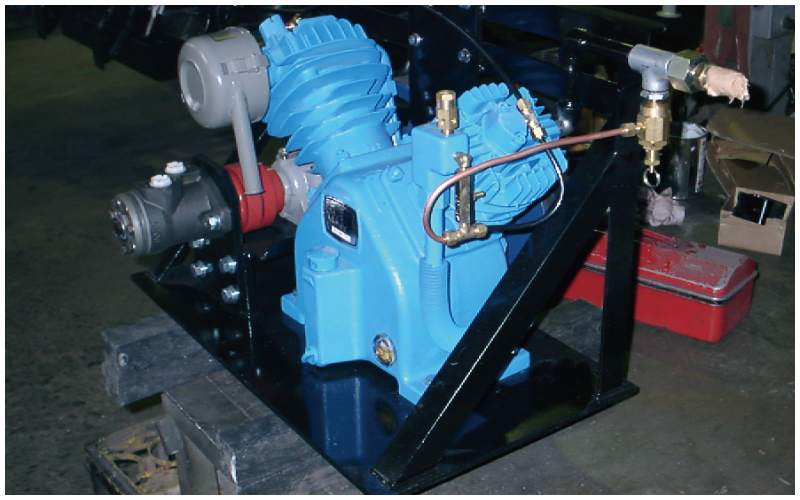 創業当時の工場